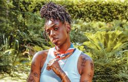 Cat Burns a testével való megbékélésről beszél a műtét után