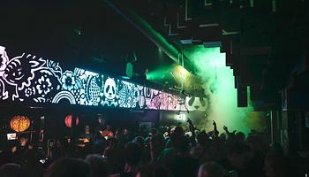 Egy korszak vége Essenben: a Hotel Shanghai táncparkettje emléktárgyként él tovább