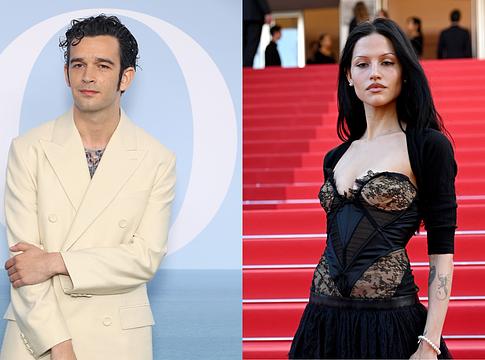 Összeházasodott Matty Healy és Gabbriette Bechtel