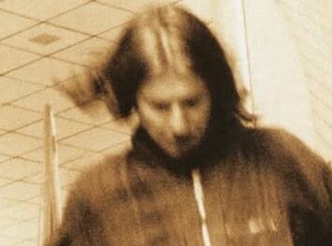 Aphex Twin újrakiadja a ‘Surfing on Sine Waves’ albumot
