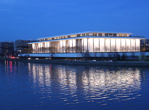 A Kennedy Center több mint 250 ezer dollárt fizethet a fellépését lemondó jazz-zenésznek