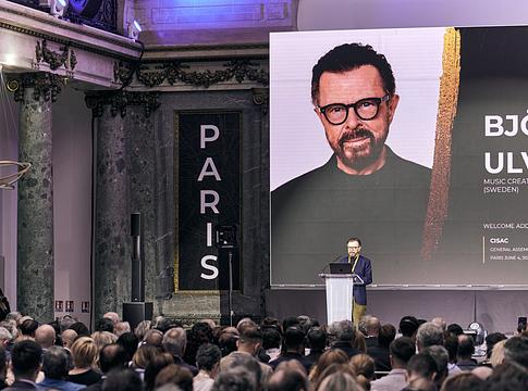 Björn Ulvaeus nyitotta a CISAC százéves ünnepét, új AI-nyilatkozattal