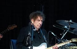 Bob Dylan extra jegyeket adott ki brit turnéjára