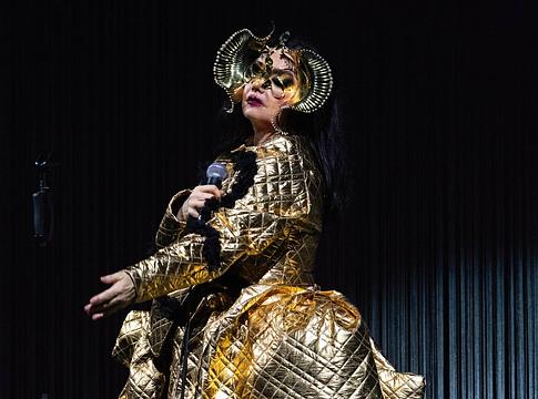 Björk csatlakozott a „Nincs Zene a Népirtásért” kampányhoz