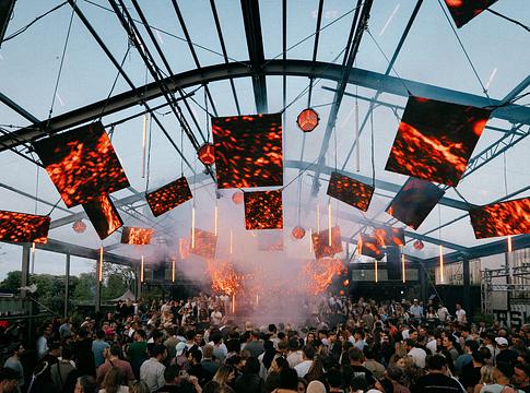 Reznikgel búcsúzik a nyár Münsterben: Dockland SumMEr Closing