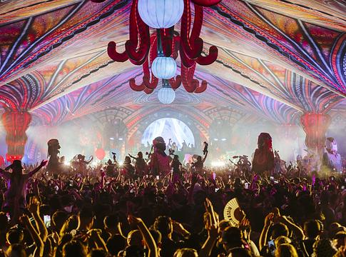 Az elrow Nowmads először érkezik Németországba