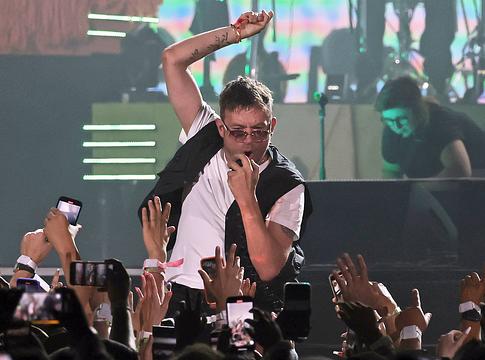 Damon Albarn tréfásan kerülte ki a Tottenham nevét a turné bejelentésekor