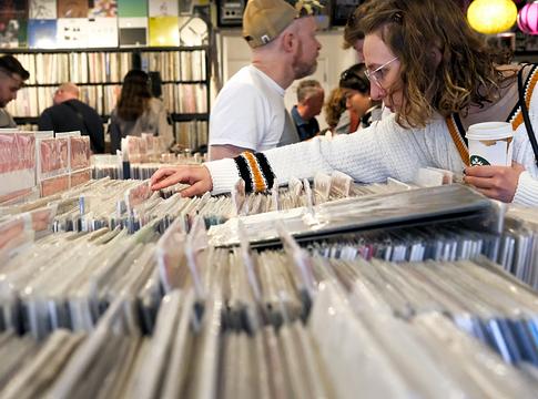 Április 18-án jön a Record Store Day 2026