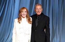 Bruce Springsteen: Patti Scialfa nyolc év után remisszióba került