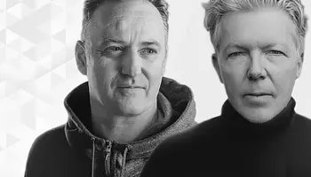 Sasha és John Digweed elárverezi a Northern Exposure történetének darabjait
