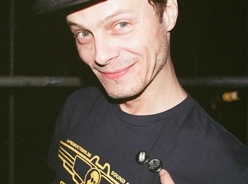 Cari Lekebusch bemutatja új EP-jét: érkezik a ‘MOTTO56’ a Motto Sono Recordsnál