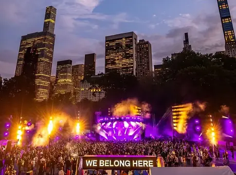We Belong Here: Teltházas debütálás Tampa Bay-ben
