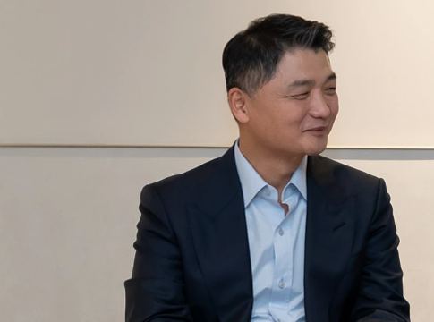 Felmentették a Kakao alapítóját a tőzsdei manipuláció vádja alól