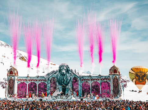 Alpesi álom és elektronikus eufória: megérkezett a Tomorrowland Winter 2026 aftermovie