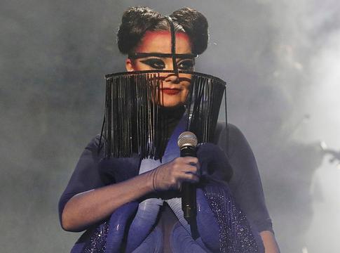 Björk napfogyatkozás-ravet szervez Izlandon Arca-val – új album 2027-re várható