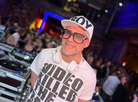 Vinyl és DJ-pult az iskolában: Chemnitzben újraéled a sulis diszkó kultúrája