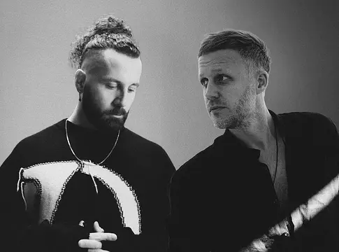 Elderbrook & Jan Blomqvist – „Teardrop”: két világ találkozása a melodikus elektronika határán