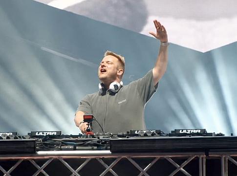 Dash Berlin visszatért az Ultra Europe főszínpadára érzelmes szettel