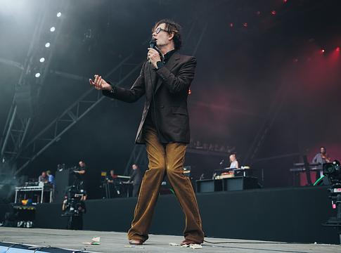 Jarvis Cocker kiállt egy eltávolított palesztin írónő mellett Adelaide-ben