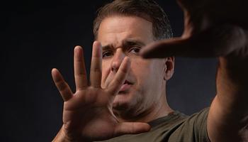 BRVNOV debütál a Pattern Musicnál a „Contrails / Sunseeker” EP-vel