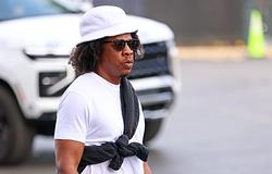 Jay-Z koncertje órákat késett a Yankee Stadiumban a kapuroham miatt