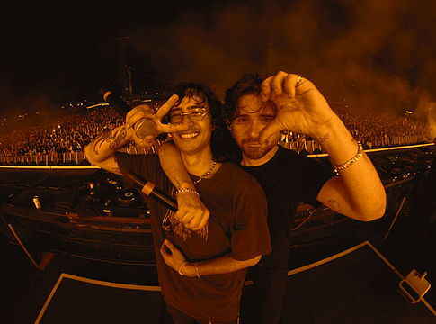 Skrillex és ISOxo: Smoke – fesztiválokra hangolt, UK DRilllel átitatott basszusfegyver