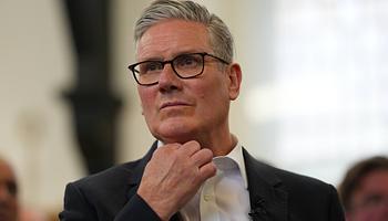 Keir Starmer: „végleg felszámoljUK a jegyüzérkedést” – nyílt levélben üzent a koncertlátogatóknak