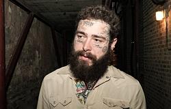 Post Malone kijátszotta a világ egyetlen The One Ring Magic-kártyáját