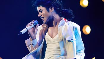 Táncolnak a moziban a Michael alatt – és ez sok nézőt kiborít