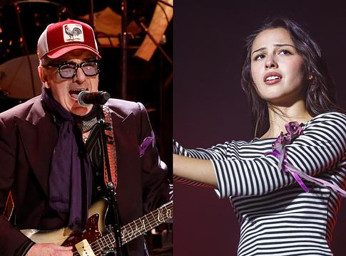 Elvis Costello kiállt Olivia Rodrigo mellett, és odaszúrt az „arrogant” szerzői kredItezőknek