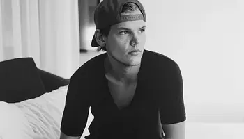 Teljesben nézhető Avicii utolsó élő fellépése