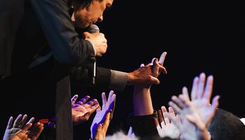 Nick Cave & The Bad Seeds különprogramot visz a brightoni Residentbe a hazatérő koncert előtt