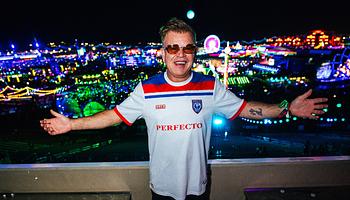 Paul Oakenfold lezárta az EDC Vegast, stúdió és turné következik