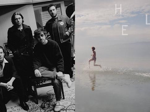 Az Arctic Monkeys négy év után új dallal tér vissza a War Child javára