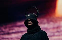 Liam Gallagher cáfolta, hogy megszegte volna józansági fogadalmát az Oasis Wembley-bulija után