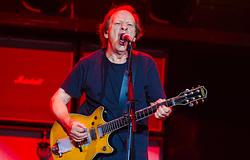 Kórházba került az AC/DC gitárosa, de már a színpadra készül