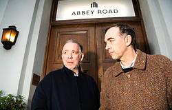 Rave az Abbey Road falai között: történelmi éjszaka készül Londonban