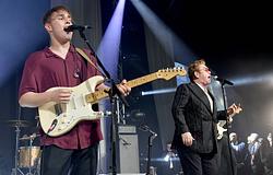 Sam Fender és Elton John közösen alkották meg a ‘Talk To You’ című dalt