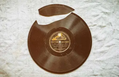 1,2 millió bakelit kapott második esélyt Franciaországban