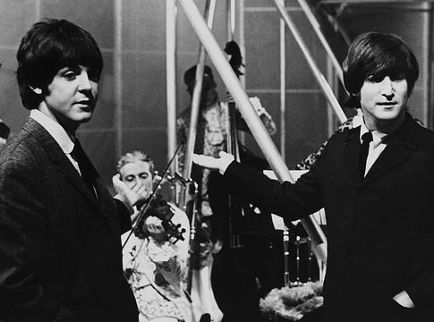 Paul McCartney: hétköznapi pillanatok hozták vissza John Lennont az életébe