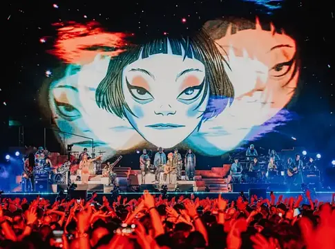 Dokumentumfilm készül a Gorillaz történelmi londoni stadionkoncertjéről