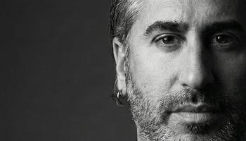 Orkun Bozdemir: a DJ-pult mögötti jelenlét művészete