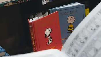 Peanuts-zenei jogok: az LMFP négy szerzői jogi pert indított az USA kormánya és három cég ellen