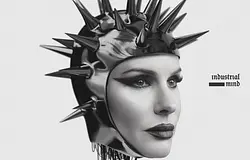 Rebekah ajtóstul ront be: itt az Industrial Mind
