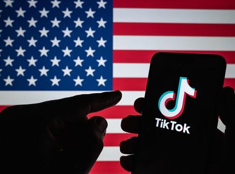 Ismeretlen befektetők vásárolhatják meg a TikTok amerikai üzletágát