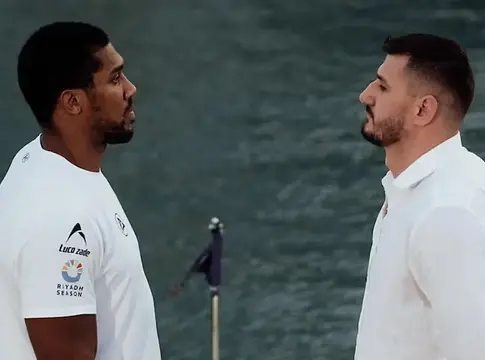 Anthony Joshua Kristian Prenga ellen Jeddahban – DAZN-on élő PPV