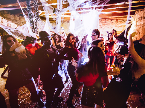 Halloween és a randizás varázsa – így hozd ki a legtöbbet az év legizgalmasabb estéjéből