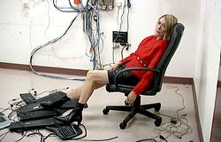 Kim Gordon új albummal jelentkezik: márciusban érkezik a Play Me