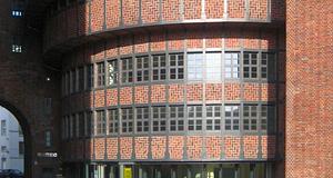 Új korszak az E-Werkben: techno szentélyből filmes kiállítótér