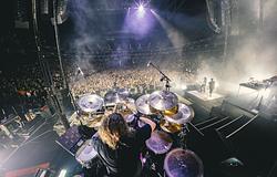 Telt házzal búcsúzott a Deftones az O2 Arénában